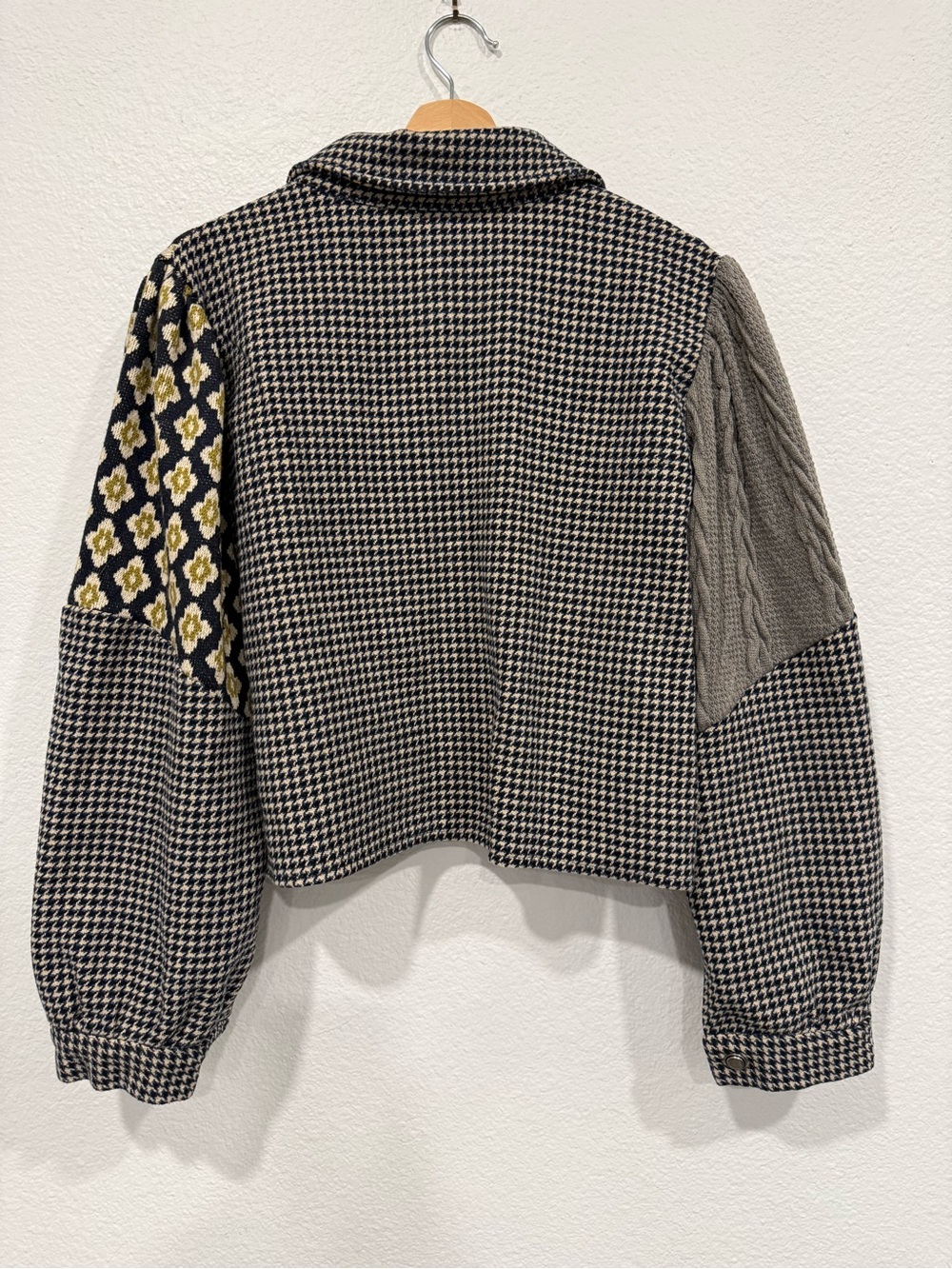 POL mixed pattern Patchwork button up jacket with balloon sleeves - L - Picture 2 of 6